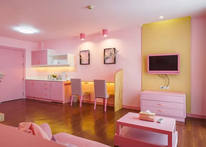Hotel Lantana