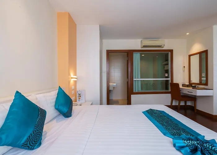 Hotel Lantana 3*