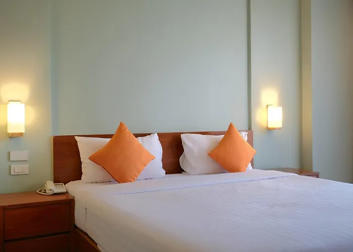 Lantana Hotel