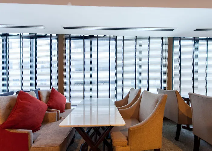 Lantana Hotel 3*
