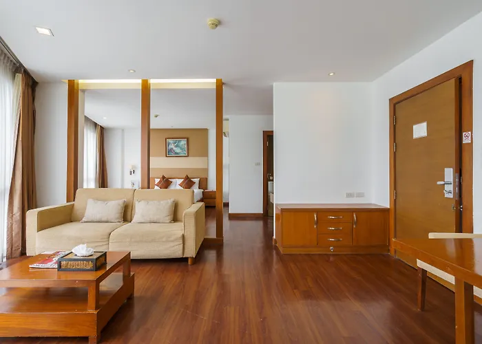 Hotel Lantana 3*